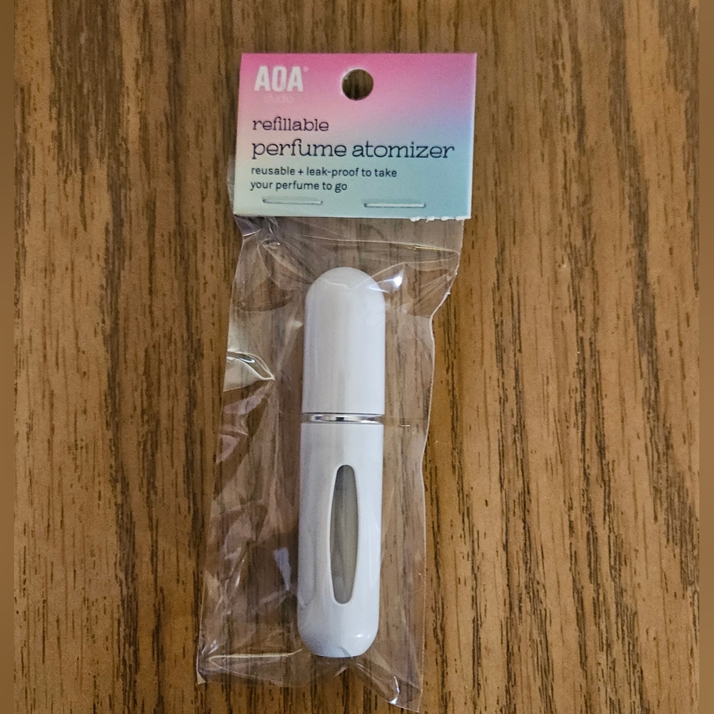 Refillable Perfume Atomizer In White Marble BNIB